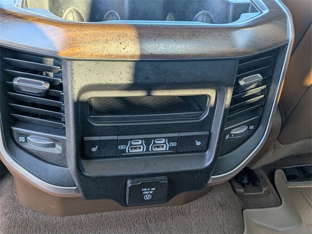 2021 RAM 1500 Laramie Crew Cab 4x4 5'7' Box