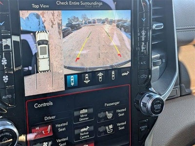 2021 RAM 1500 Laramie Crew Cab 4x4 5'7' Box