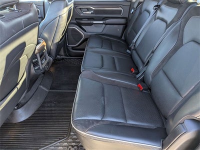 2022 RAM 1500 Laramie Crew Cab 4x4 5'7' Box