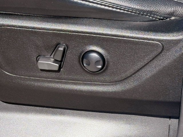 2022 RAM 1500 Rebel Crew Cab 4x4 5'7' Box