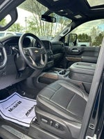 2022 Chevrolet Silverado 2500HD 4WD Crew Cab Standard Bed High Country
