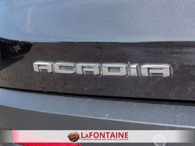 2023 GMC Acadia AWD SLT