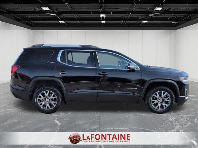 2023 GMC Acadia AWD SLT