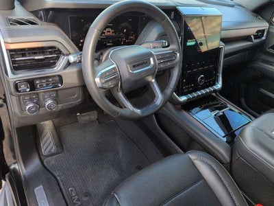 2025 GMC Yukon 4WD Denali