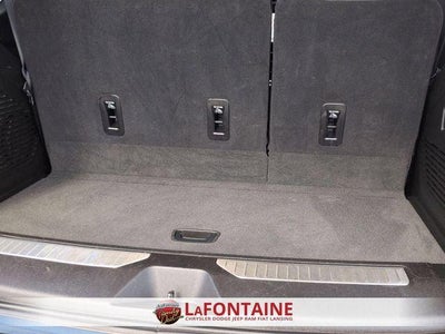 2025 GMC Yukon 4WD Denali