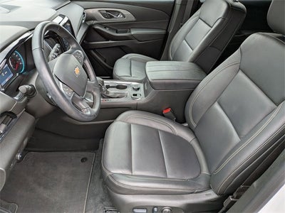 2023 Chevrolet Traverse FWD LT Leather