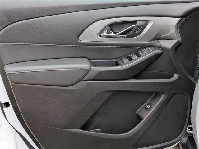 2023 Chevrolet Traverse FWD LT Leather