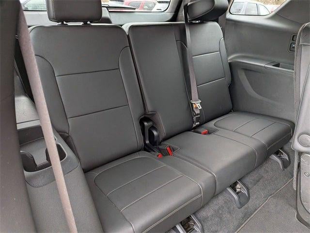 2023 Chevrolet Traverse FWD LT Leather