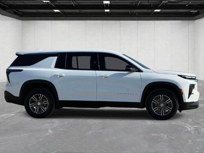 2024 Chevrolet Traverse AWD LS