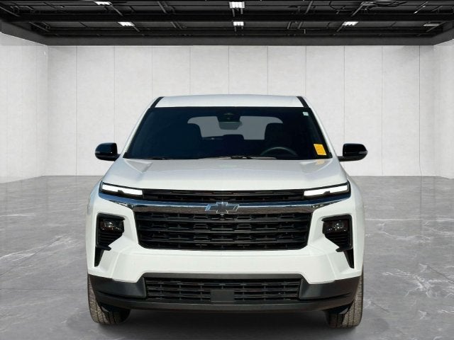 2024 Chevrolet Traverse AWD LS