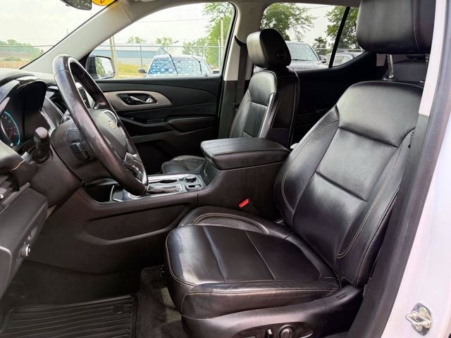 2020 Chevrolet Traverse AWD LT Leather