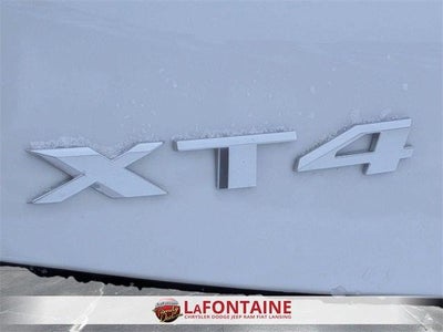 2022 Cadillac XT4 AWD Premium Luxury