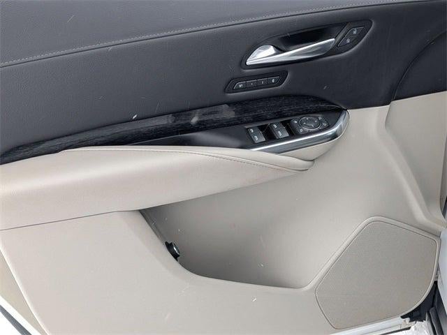 2022 Cadillac XT4 AWD Premium Luxury