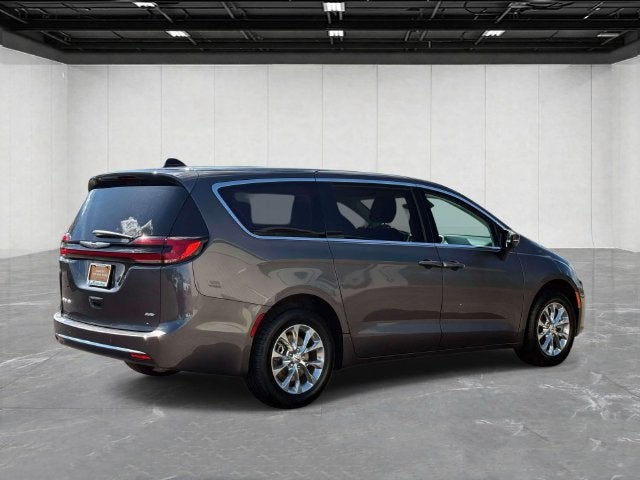 2023 Chrysler Pacifica Touring L AWD