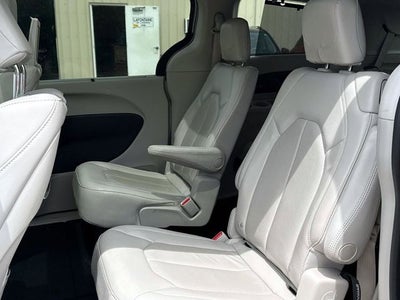 2021 Chrysler Pacifica Touring L AWD