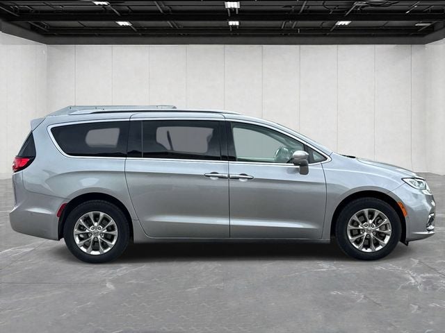 2021 Chrysler Pacifica Touring L AWD