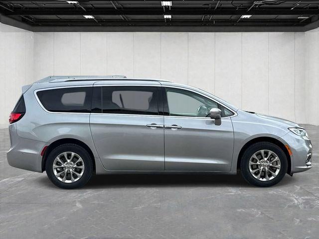2021 Chrysler Pacifica Touring L AWD