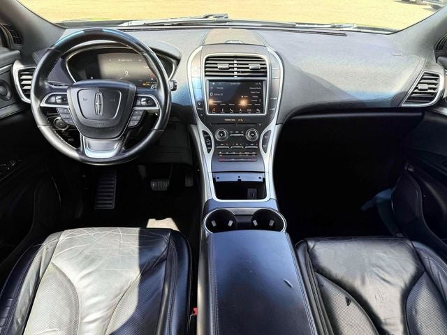 2019 Lincoln Nautilus Select