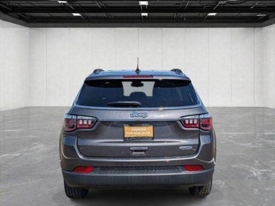 2022 Jeep Compass Latitude FWD