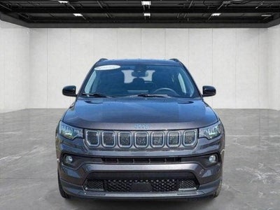 2022 Jeep Compass Latitude FWD