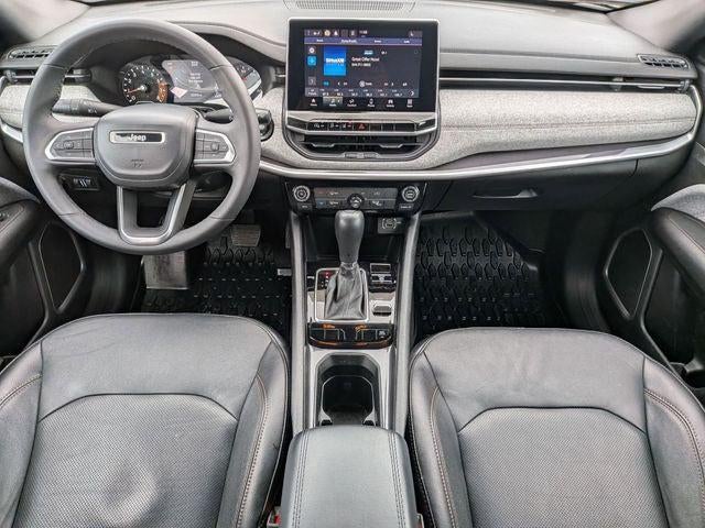 2023 Jeep Compass Latitude Lux FWD