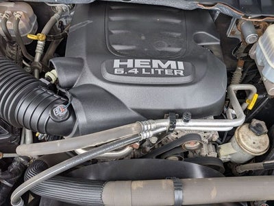 2018 RAM 2500 Tradesman Crew Cab 4x4 6'4' Box