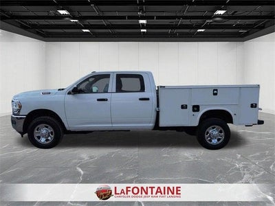 2022 RAM 2500 Tradesman Crew Cab 4x4 8' Box