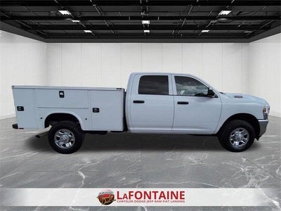 2022 RAM 2500 Tradesman Crew Cab 4x4 8' Box