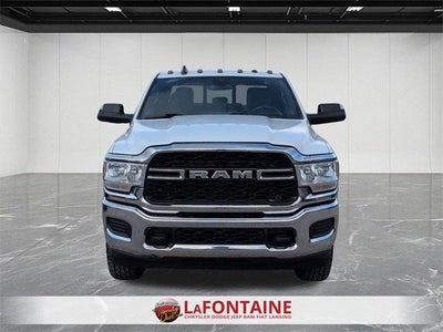 2022 RAM 2500 Tradesman Crew Cab 4x4 8' Box