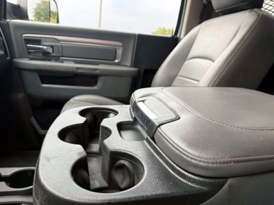 2018 RAM 3500 Chassis Tradesman/SLT
