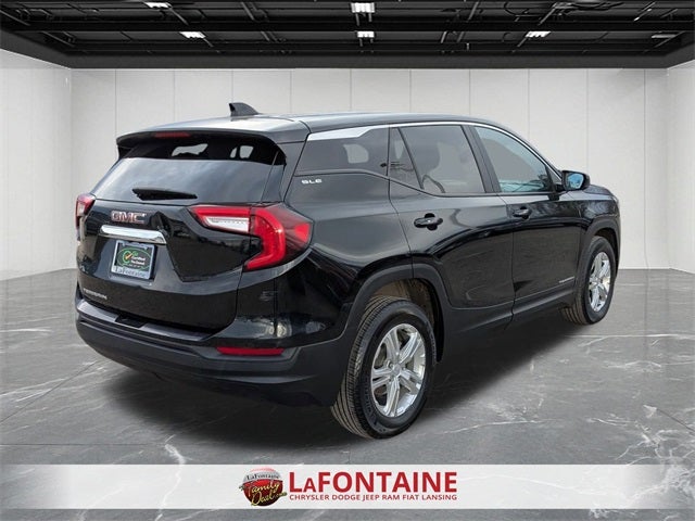 2024 GMC Terrain FWD SLE