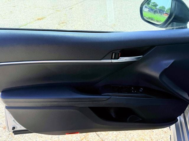 2022 Toyota Camry Nightshade Edition Hybrid