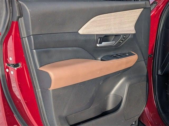 2025 Toyota Grand Highlander Platinum