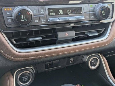 2025 Toyota Grand Highlander Platinum