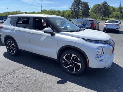 2024 Mitsubishi Outlander SE 2.5 2WD