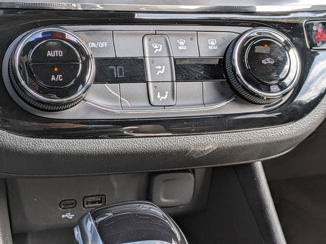 2025 Buick Envista Sport Touring FWD