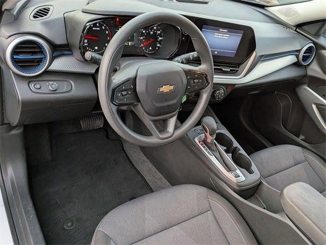 2025 Chevrolet Trax FWD LS