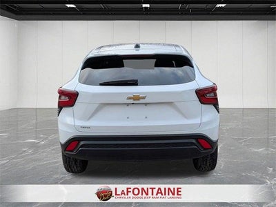 2025 Chevrolet Trax FWD LS