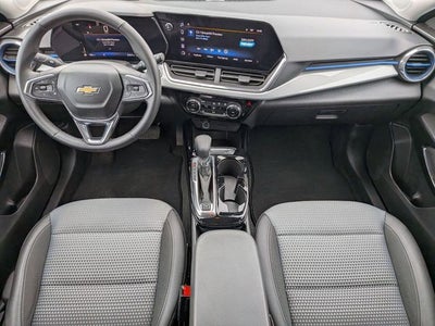 2025 Chevrolet Trax FWD LT