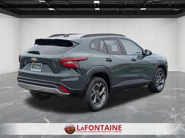 2025 Chevrolet Trax FWD LT