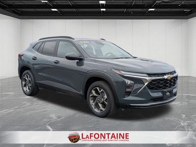 2025 Chevrolet Trax FWD LT