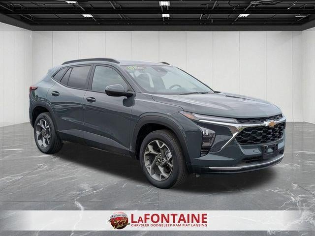 2025 Chevrolet Trax FWD LT