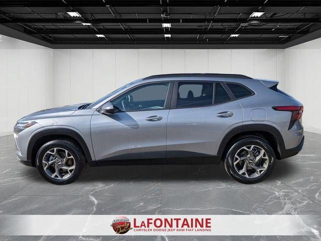 2025 Chevrolet Trax FWD LT