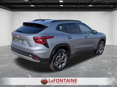 2025 Chevrolet Trax FWD LT
