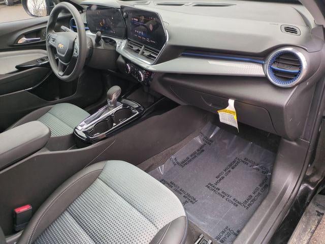 2025 Chevrolet Trax FWD LT