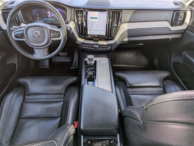 2022 Volvo XC60 B5 Inscription
