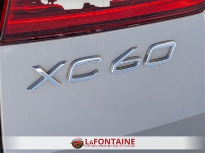 2022 Volvo XC60 B5 Inscription