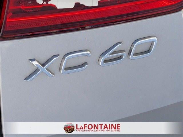 2022 Volvo XC60 B5 Inscription