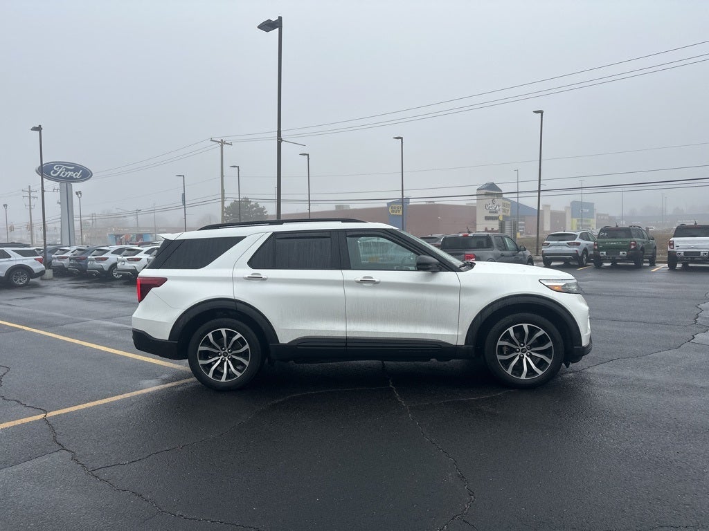 2020 Ford Explorer ST