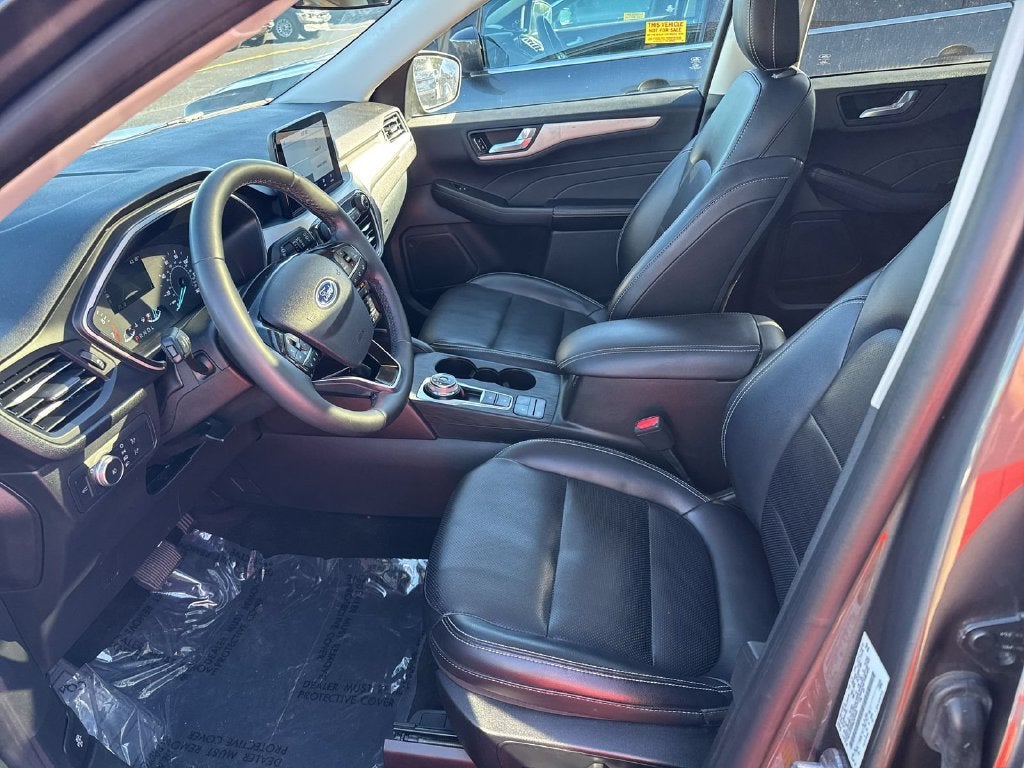2021 Ford Escape SEL